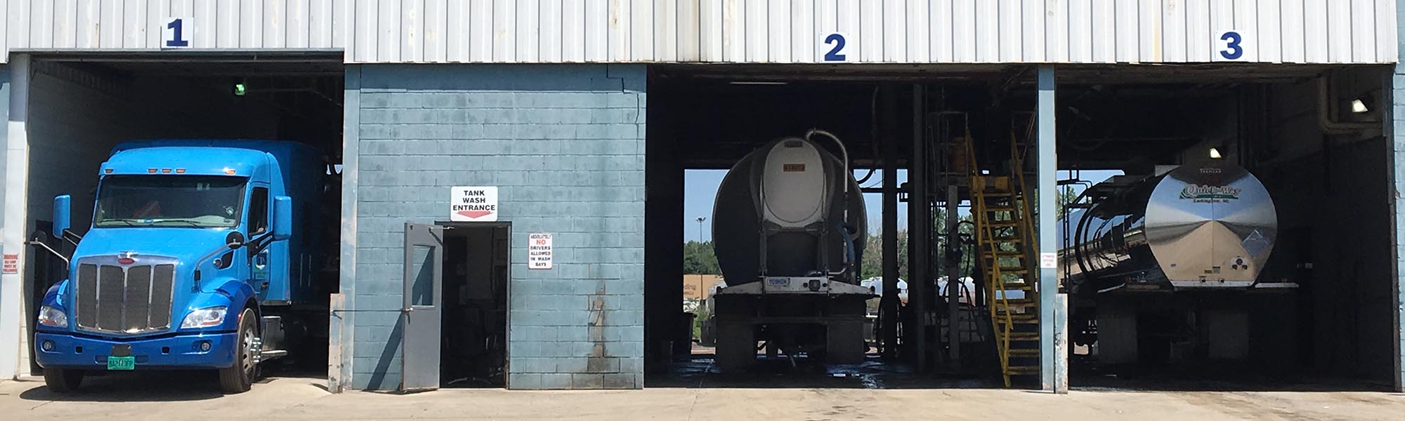 Lakeshore Equipment Sales & Leasing Gary, IN New and used tanker